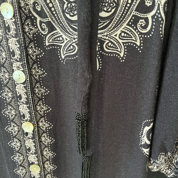 FARM Rio Black & White Paisley Maxi Dress - Picture 8 of 14